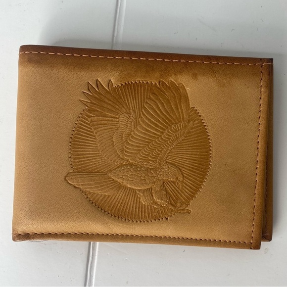 Vintage Other - Vintage Designer Collection Tan Leather Wallet w Embossed Tooled Eagle Design